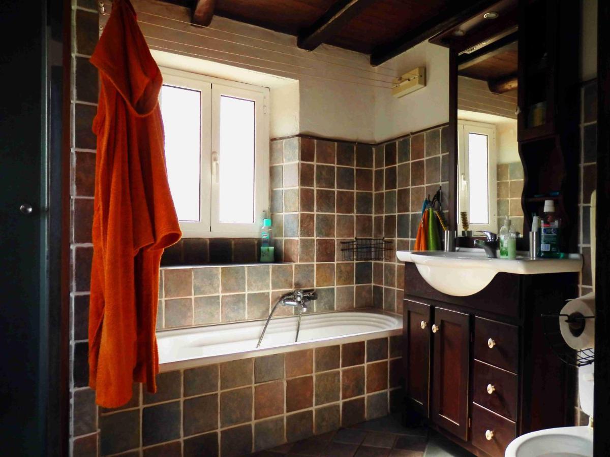 @Gatetothewild Bed & Breakfast Coreglia Ligure ภายนอก รูปภาพ