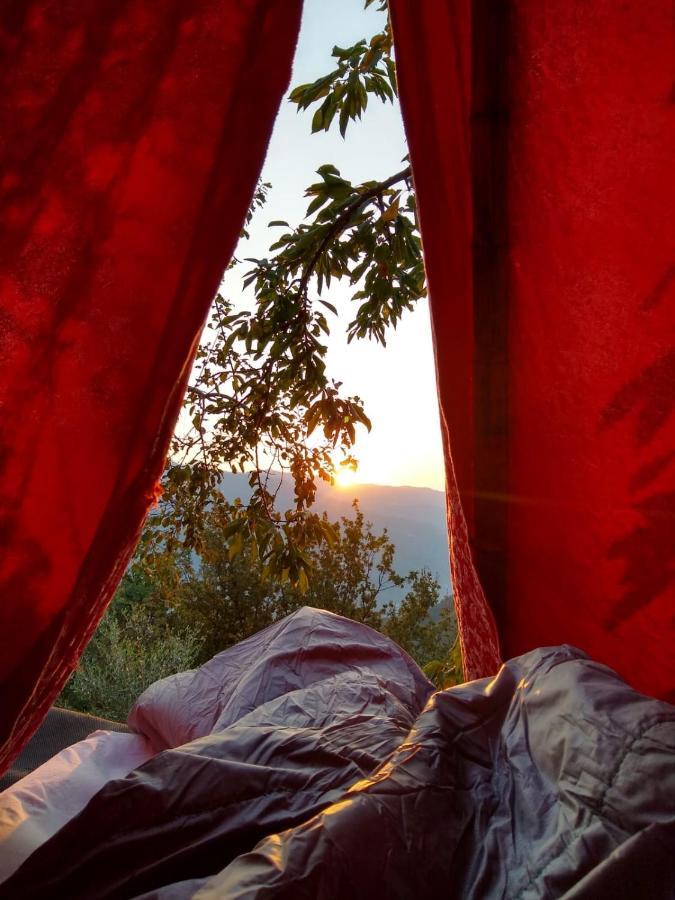 @Gatetothewild Bed & Breakfast Coreglia Ligure ภายนอก รูปภาพ